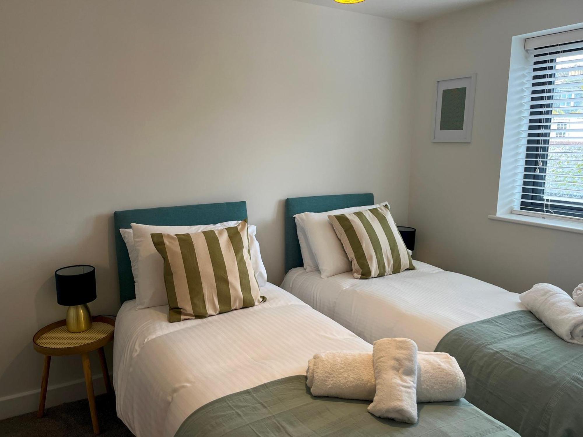 Exceptional 3 Bedroom Home In Penzance~New~Seaside ภายนอก รูปภาพ