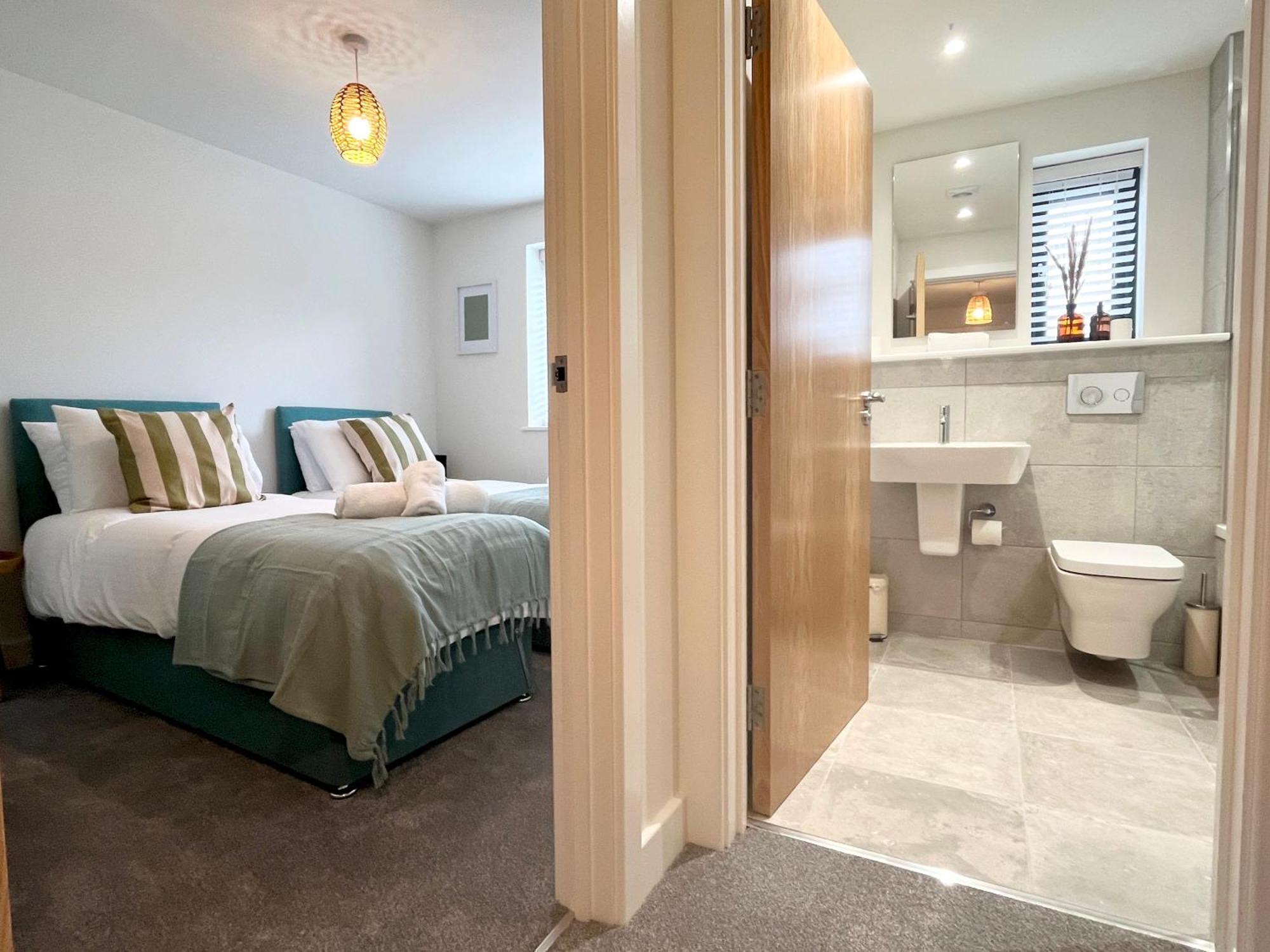 Exceptional 3 Bedroom Home In Penzance~New~Seaside ภายนอก รูปภาพ